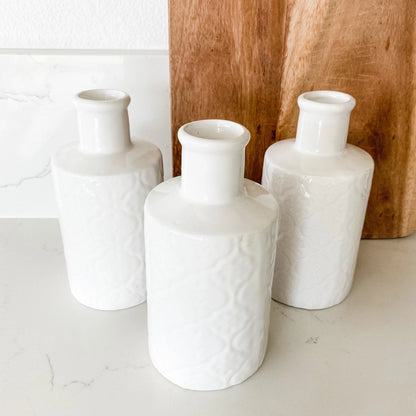 Lilah Unique White Ceramic Bud Vase Set (SET OF 3)